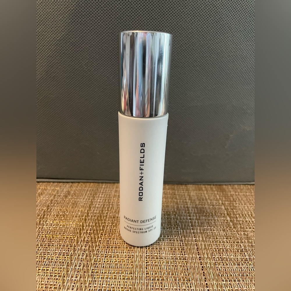 COPY - Rodan + Fields Radiant Defense espresso